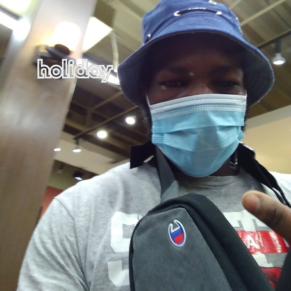 Meet your Posher, Raymond - Picture 1 of 1